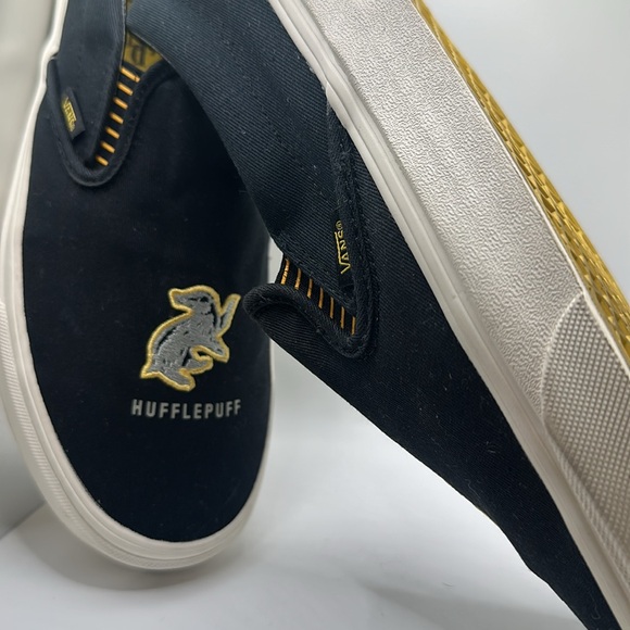 Harry Potter x Classic Slip-On 'Hufflepuff' US Man Size 11 like new - Picture 4 of 13